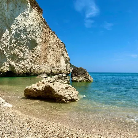 Mattinatella アパートホテル