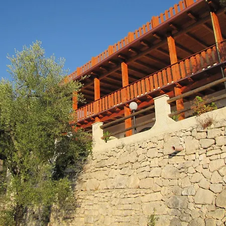 Mattinatella アパートホテル マッティナータ